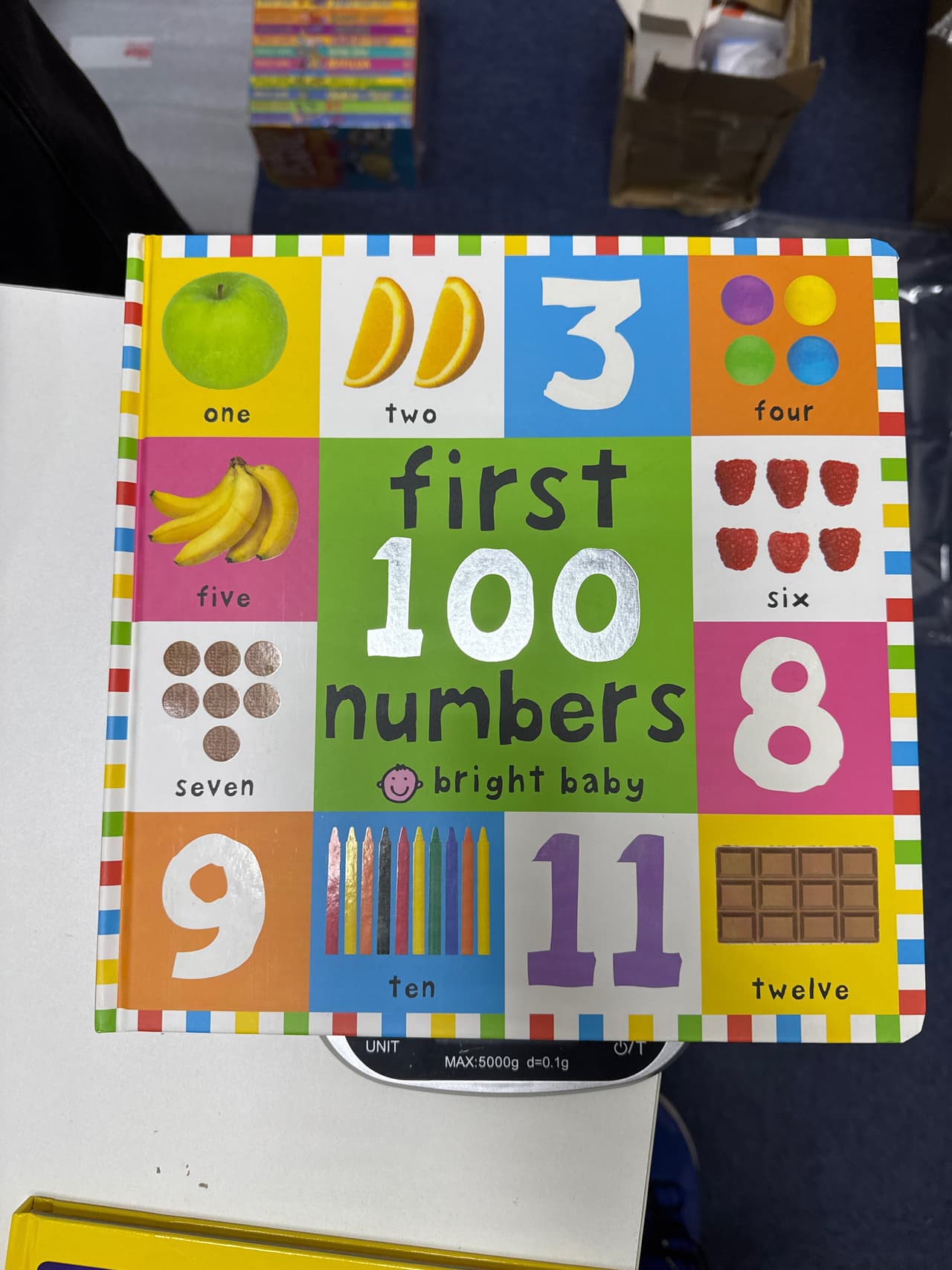 First 100 numbers. Priddy books